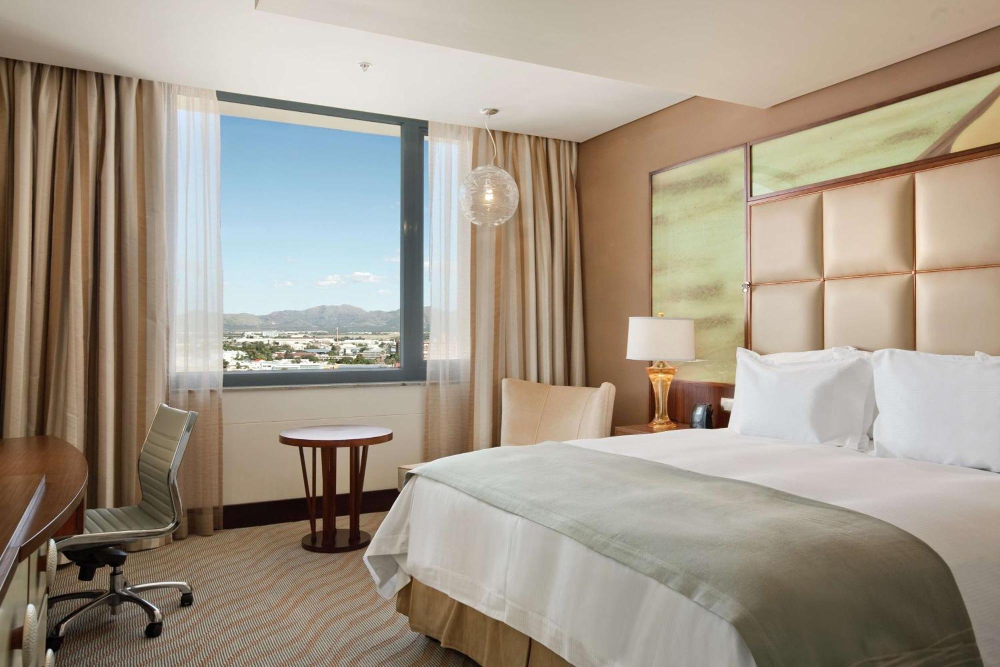 ОТЕЛЬ HILTON WINDHOEK ВИНДХУК 4* (Намибия) - от 10140 RUB | NOCHI